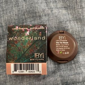 IBY lush eyeshadow